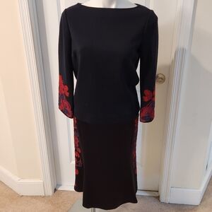 Tory Burch skirt set size Small with stunning floral design accents